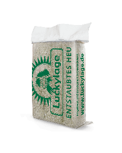 Entstaubtes Heu in Ballen